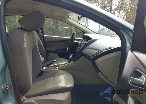 2012 Ford Focus Se z USA, uszkodzony, nr VIN 1FAHP3F21CL391046